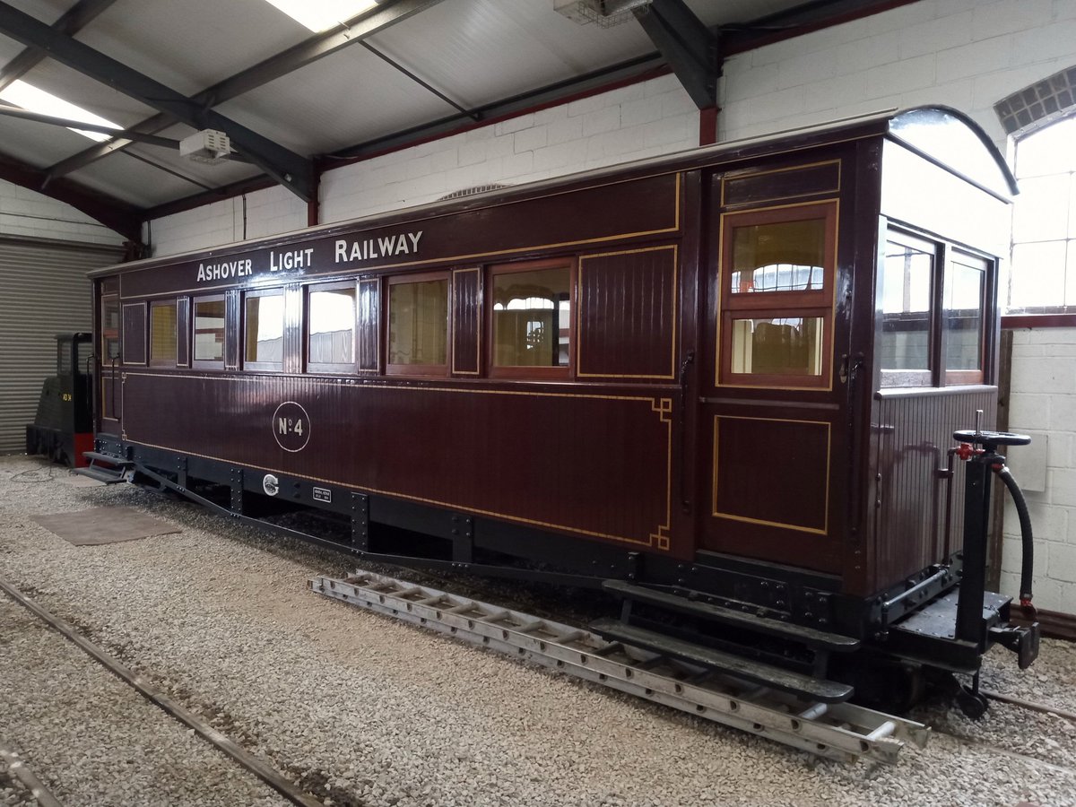 mikenarrowgauge's tweet photo. In April I visited the #narrowgauge Golden Valley Light Railway @GVLR_NG @midrlybutterley or was it the @festrail on tour? The #Ashover carriage is amazing - I'll have to buy a @BachmannEurope 009 one. More @Flickr 🏴🇬🇧🇪🇺👍
https://t.co/0VyeXBCktI
@NarrowGaugeWrld @ThePhotoHour https://t.co/Ou18KIBbdB