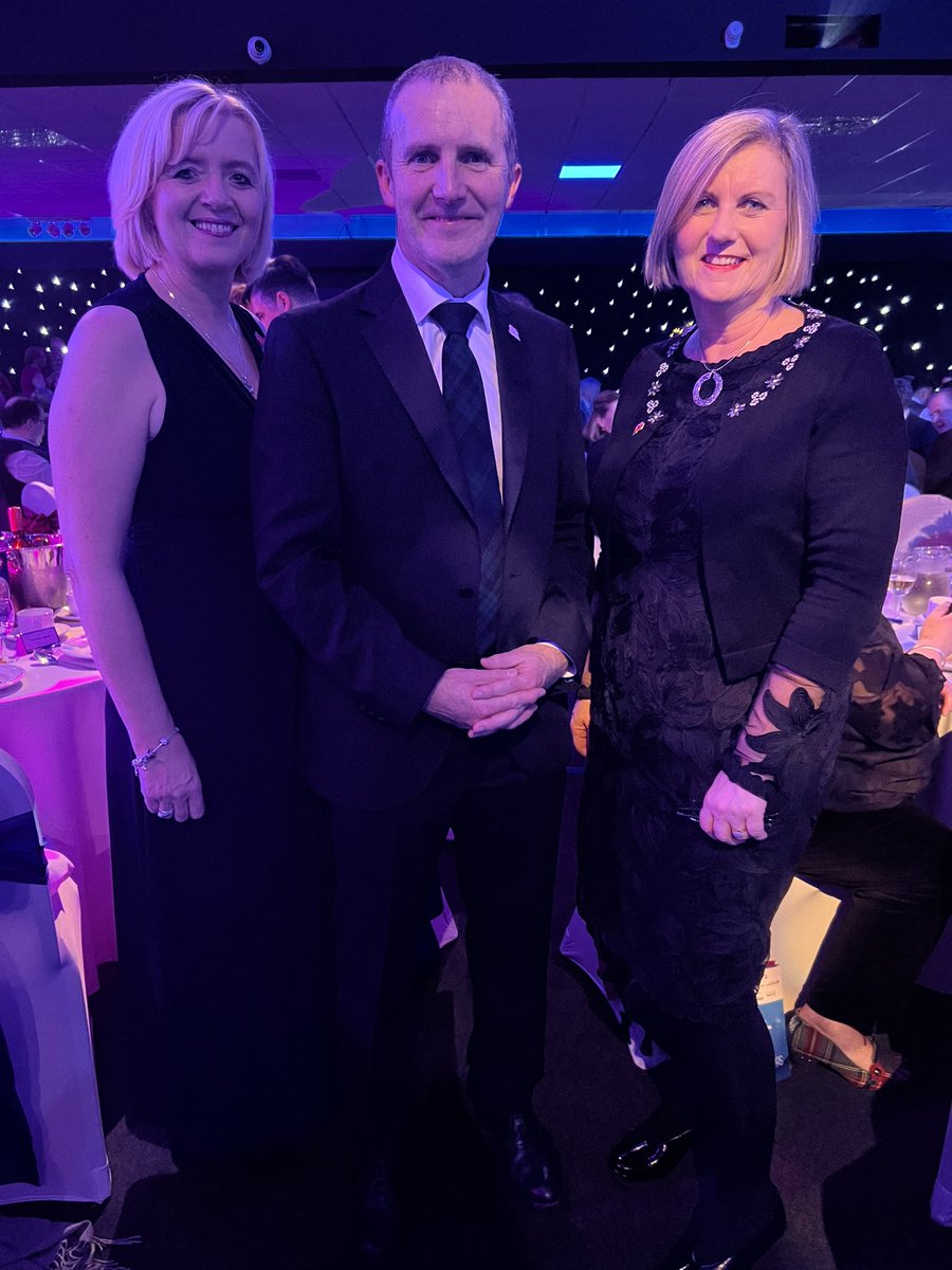 MacleanFiona's tweet photo. It was a pleasure to attend the @ReachScotEvents on behalf of @EdinburghNapier this evening with @DrAlisonMachin @elaineahpmh & to catch up with @MathesonMichael
#GoodToSeeYou
#ScotHealthAwards https://t.co/vHWf85jp6J