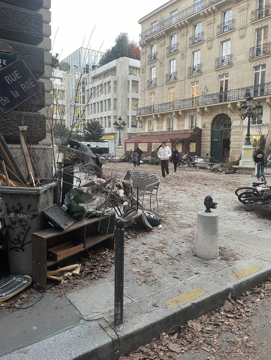 💥zozo💥 tweet media