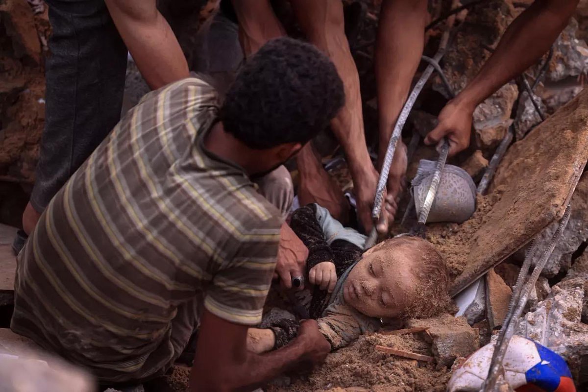 #IsraeliNewNazism 
#Stop_the_bloodshed_in_Gaza