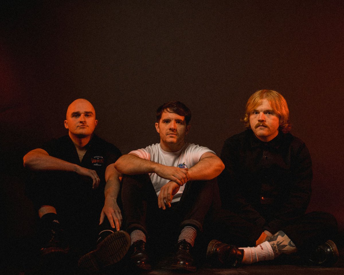 We are very excited to have SNAKE EYES playing Sneaky Pete's on 23rd November and we have just added local legends SHREDD to the bill. This night is going to be loud!

Get your tickets now at sneakypetes.co.uk
