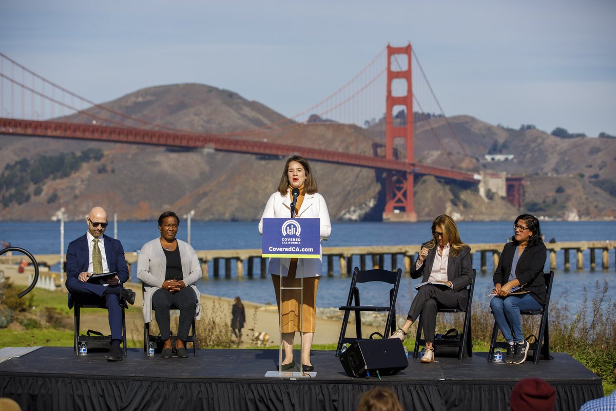 CoveredCAnews's tweet photo. Jessica Altman was joined by @kfrhoads to continue @CoveredCA’s #OpenEnrollment kickoff with a stop in front of the iconic @GGBridge in #SanFrancisco. We are #BridgingtheGap for the uninsured with #ACA #healthcare, including nearly 200K eligible for financial help in the #BayArea https://t.co/lglneoTjyM