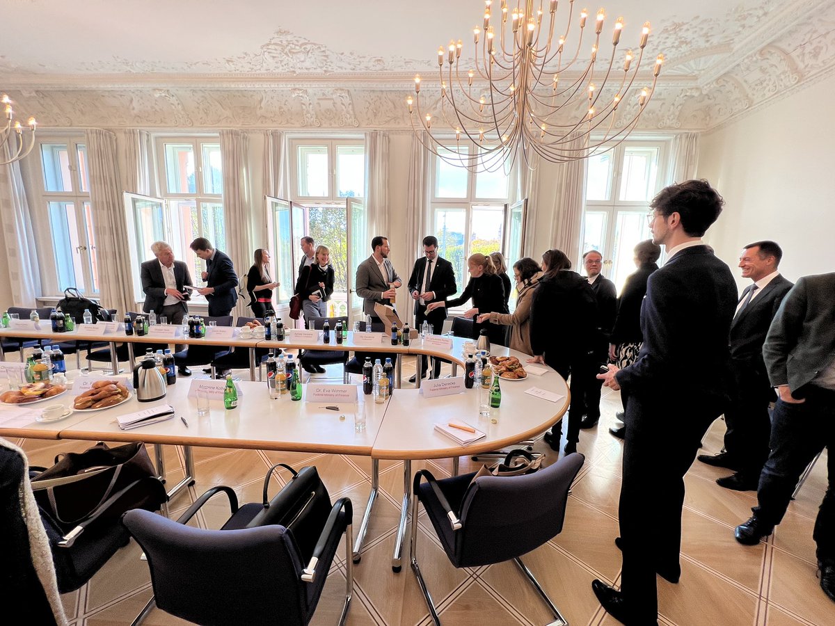 LRutkis's tweet photo. Today I had great honor meeting the German finance minister Christian Lindner in Riga for an hour long discussion! What a great experience! https://t.co/a8ow75q1NP
