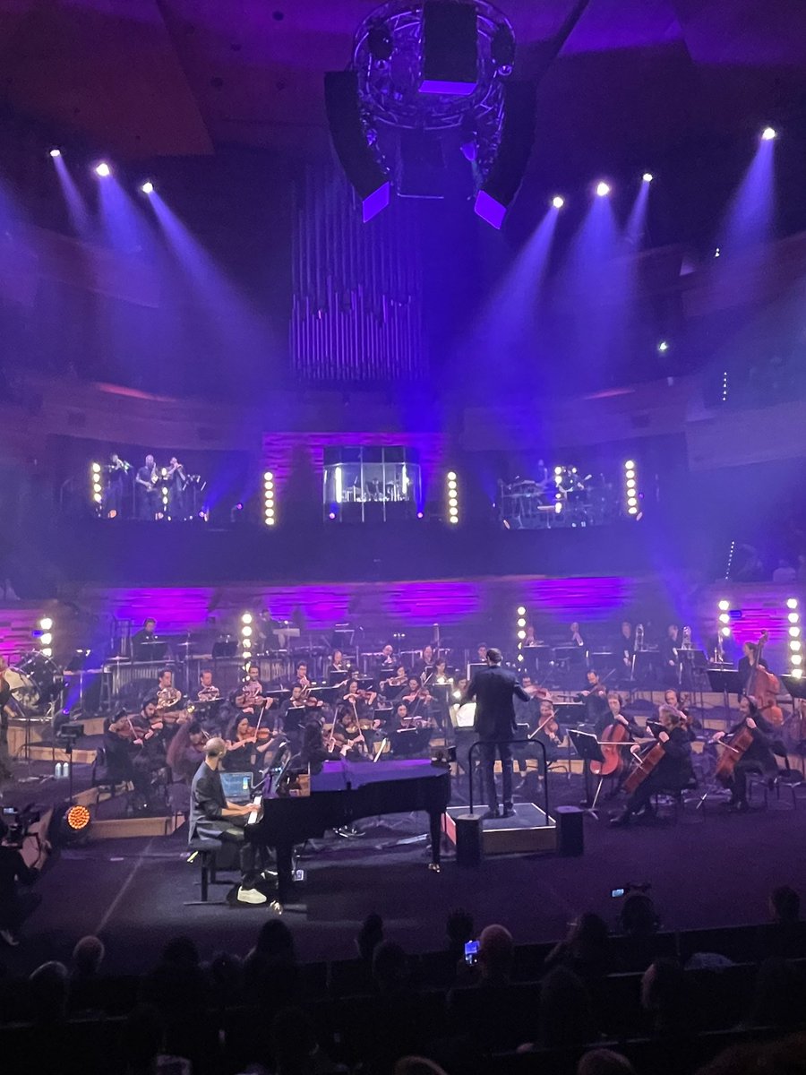Didier Varrod (@dvarrod) on Twitter photo C’est le début de la 8eme édition du hip-hop Symphonique <a href="/PhilharRF/">Orchestre Philharmonique de Radio France</a> bientôt sur <a href="/mouv/">Mouv'</a> avec <a href="/TaycOfficiel/">T A Y C</a> <a href="/ronisia_mds/">Ronisia🌹</a> <a href="/Tuerie__/">Tuerie</a> sacré il y un mois prix <a href="/prixjosephine/">Prix Joséphine des Artistes</a> <a href="/KAYNASAMET/">KAYNA SAMET</a> <a href="/jmbador/">Jean-Marc Bador</a> <a href="/brunola/">bruno laforestrie</a> <a href="/marmougelevrai/">Mathieu Marmouget</a> C’est le début de la 8eme édition du hip-hop Symphonique <a href="/PhilharRF/">Orchestre Philharmonique de Radio France</a> bientôt sur <a href="/mouv/">Mouv'</a> avec <a href="/TaycOfficiel/">T A Y C</a> <a href="/ronisia_mds/">Ronisia🌹</a> <a href="/Tuerie__/">Tuerie</a> sacré il y un mois prix <a href="/prixjosephine/">Prix Joséphine des Artistes</a> <a href="/KAYNASAMET/">KAYNA SAMET</a> <a href="/jmbador/">Jean-Marc Bador</a> <a href="/brunola/">bruno laforestrie</a> <a href="/marmougelevrai/">Mathieu Marmouget</a>