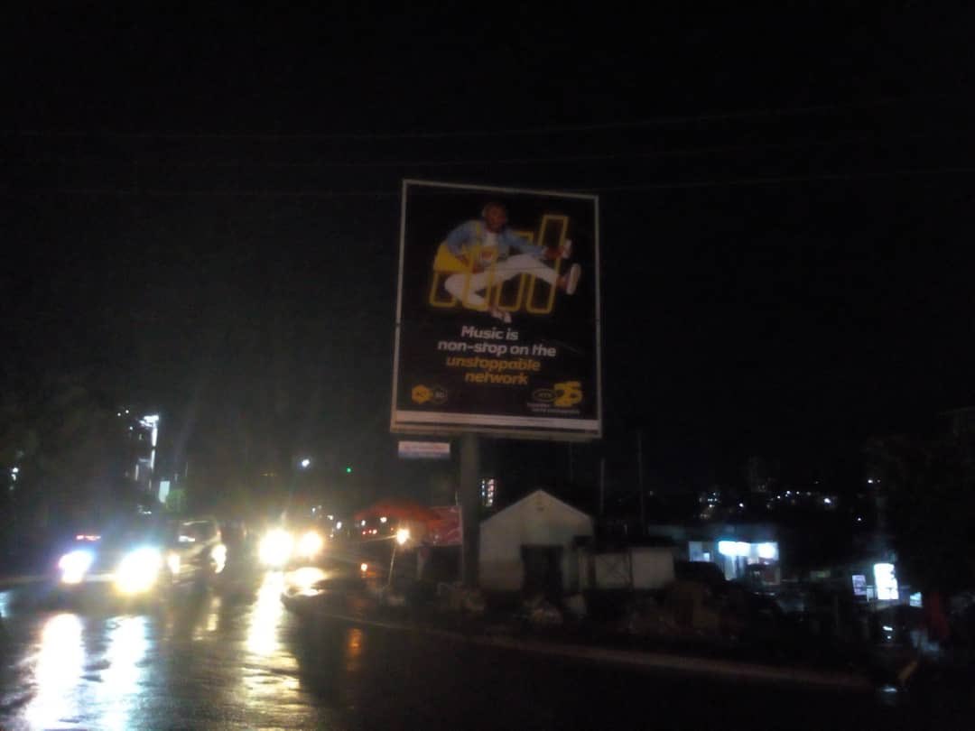 BrandActiveug's tweet photo. Ever wondered why you see a new ad the next day on the street you passed at 7pm .. oh well, teams work overnight.. here doing @mtnug new campaign.. https://t.co/7cCxEr4xNl