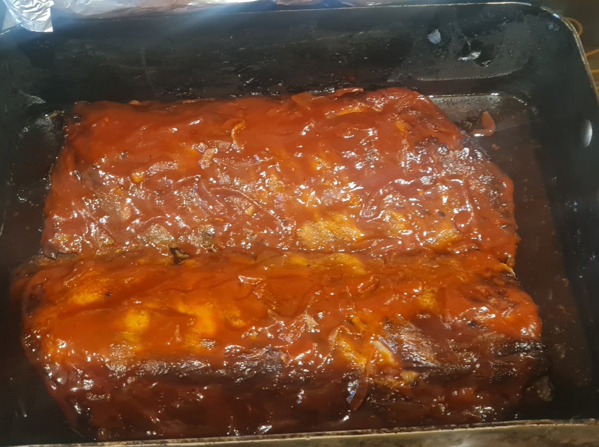 no1sunkfarmer's tweet photo. Spare Ribs was my next #cookingfarmer dish. Simple cheap and tasty. I have a few different recipes for ribs, this one is the easiest and really quick once they've finished 80 minutes in the oven 170c fan. https://t.co/l2abxjX8CH