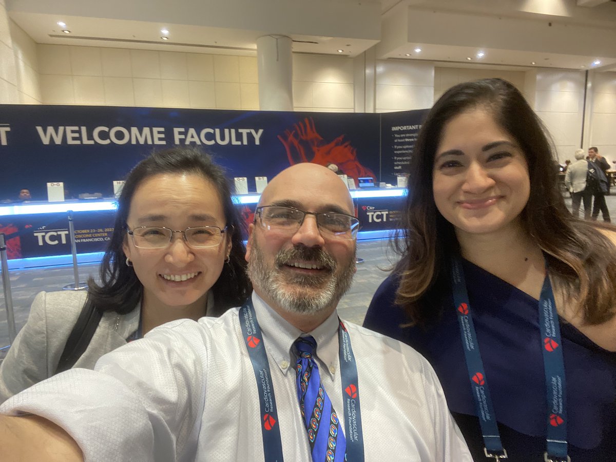 Imaging expert @DeeDeeWangMD at Henry Ford Hospital, and structural heart expert operator Anita Asgar, MD, Institut de Cardiologie de Montreal, ran into editor Dave Fornell outside the faculty lounge at #TCT2023. SH trends from Asgar - cardiovascularbusiness.com/topics/clinica…