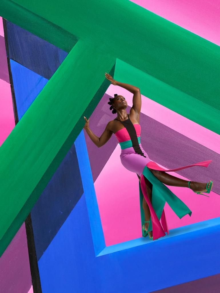 "Art Meets Fashion"
Dress designed by <a href="/huntingtonldn/">Angela Huntington</a>
Painting by Angela Huntington
Photography by @cortezvernon
Model @nateishaf
Make up by @supersushiflower

#fashiondesigner #ArtFashion #FashionAsArt #instafashion