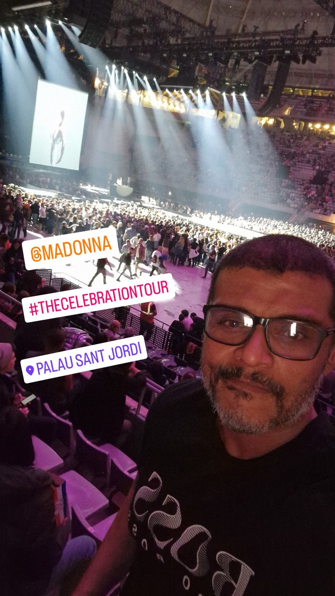BomfimFernando's tweet photo. #TheCelebrationTour @Madonna https://t.co/gPldASUC41