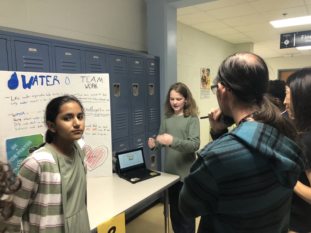 Mrs. Circle Putt tweet media