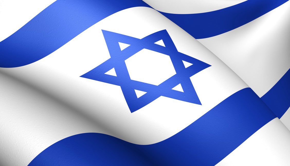 JeremBenhaim's tweet photo. A tous ceux qui m’insultent, qui regrettent que les nazis ne m’ont pas gazé, moi et ma famille ou qui me souhaitent de connaître le même sort que les victimes israéliennes du 7 octobre, je veux vous dire que je n’ai jamais été aussi fier d’être Juif et sioniste qu’aujourd’hui !

Vous n’avez pas idée à quel point vos menaces de mort et vos insultes me renforcent dans ma détermination à continuer le combat pour défendre l’image d’#Israël dans le monde et de lutter contre la haine du Juif.

Ce combat est un combat juste et c’est justement parce qu’il est juste que nous allons le gagner ensemble, avec tous ceux qui sont avec nous !

#JeSuisJuif