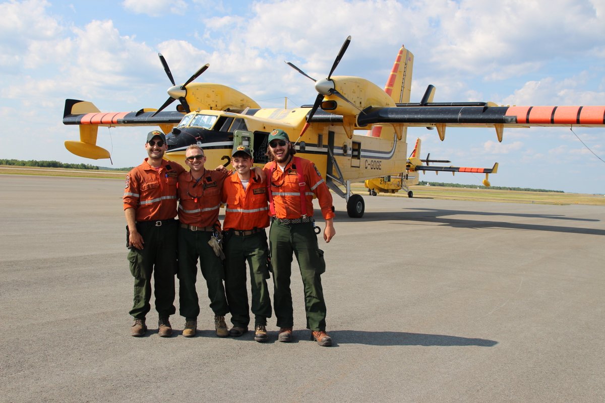 ONforestfires's tweet photo. Applications are officially open! From now until April 15, you can apply to become an Ontario #FireRanger for the upcoming 2024 fire season. Apply today at https://t.co/TDNUahQDNv https://t.co/huxNGJhfX0