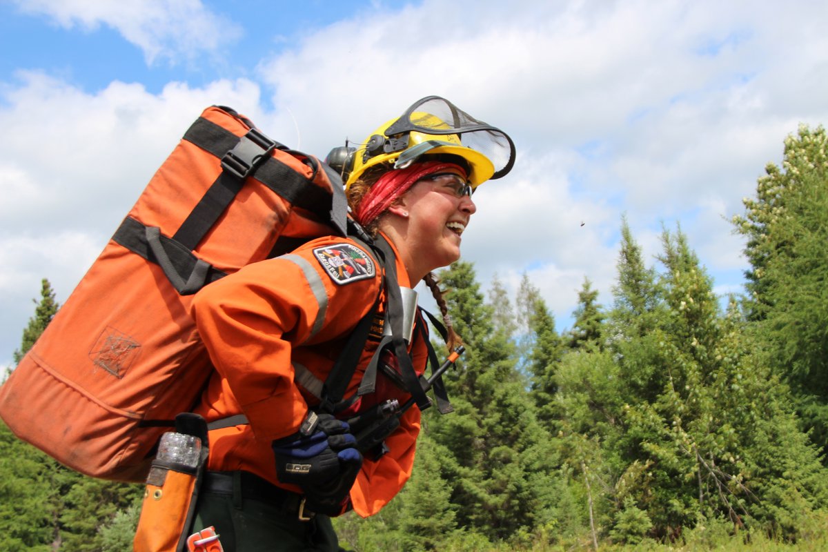 ONforestfires's tweet photo. Applications are officially open! From now until April 15, you can apply to become an Ontario #FireRanger for the upcoming 2024 fire season. Apply today at https://t.co/TDNUahQDNv https://t.co/huxNGJhfX0