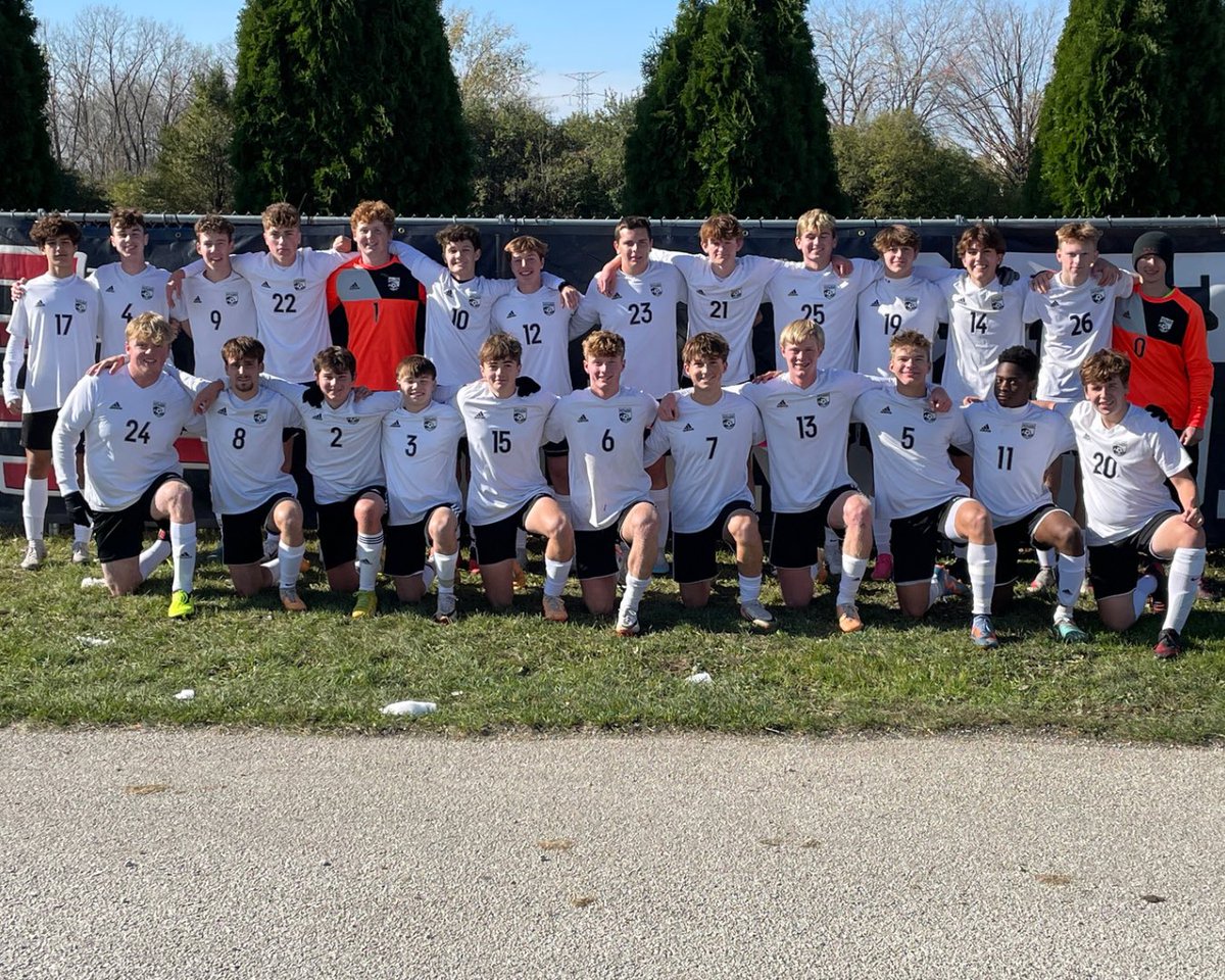 wiaawistate's tweet photo. Belleville/New Glarus defeats Pius XI 3-0 in today’s Division 3 semifinals. Belleville/New Glarus advances to Saturday’s finals #wiaasoccer https://t.co/MOP3fW7m6Q