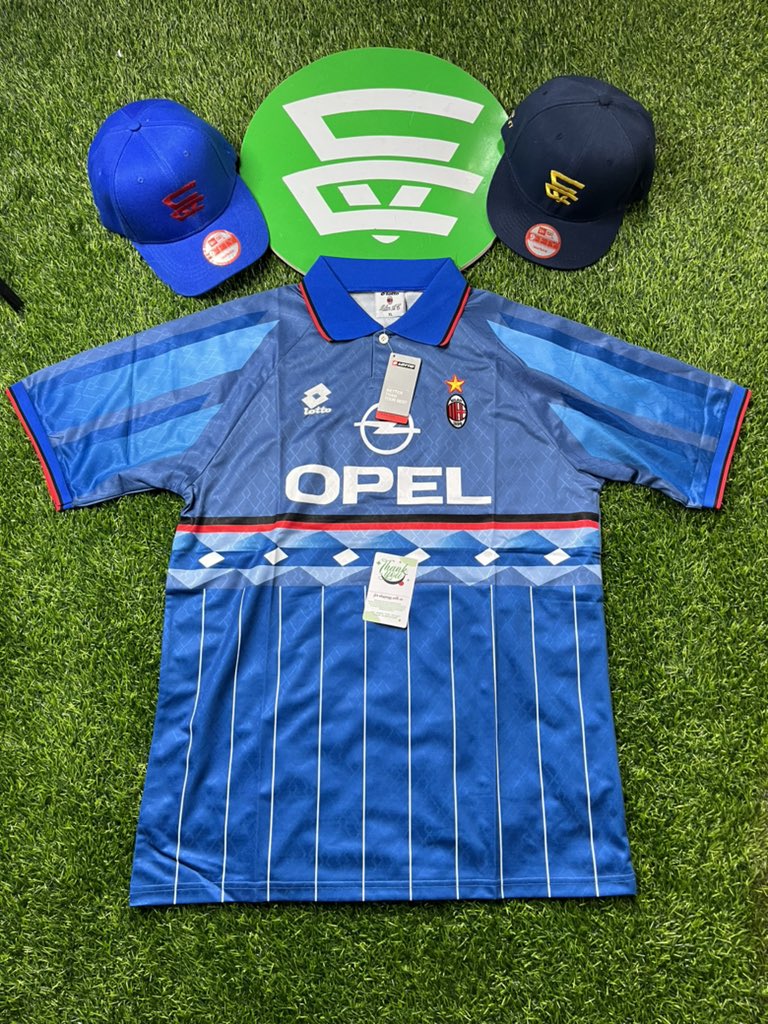 SPORTSCONTINEN2's tweet photo. RETRO VIBES✨✨✨

SHOP EASY BALL HARD!!!

#Marketing #INDvSL #rugbyworldcup2023 #EAFC24 #MessiIsInfinity #Haaland #CR7𓃵 https://t.co/rsbzUV9wnI