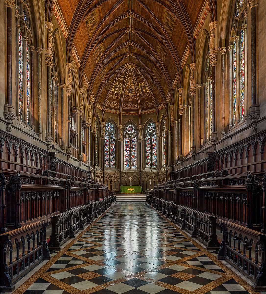 Delighted to attend Requiem Mass this evening in St John’s chapel. Durufle’s Requiem was the setting in an inspirational service for All Souls, remembering our loved ones, and all suffering in the world at this time. A wonderful testament to the power of faith and music combined.