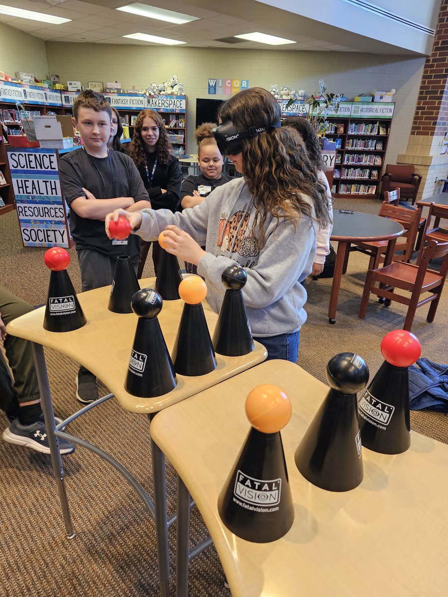 whit_farrell's tweet photo. CSMS LOCC Club had some special visitors today from Lexington County Sheriff's Office👮🏽‍♂️ They were able to wear impairment goggles and learn how difficult it is to complete small tasks while under the influence of drugs and alcohol #DrugAndAlcoholEdu @CounselingCsms @CSMS_Huskies https://t.co/CEpvGqcWZz