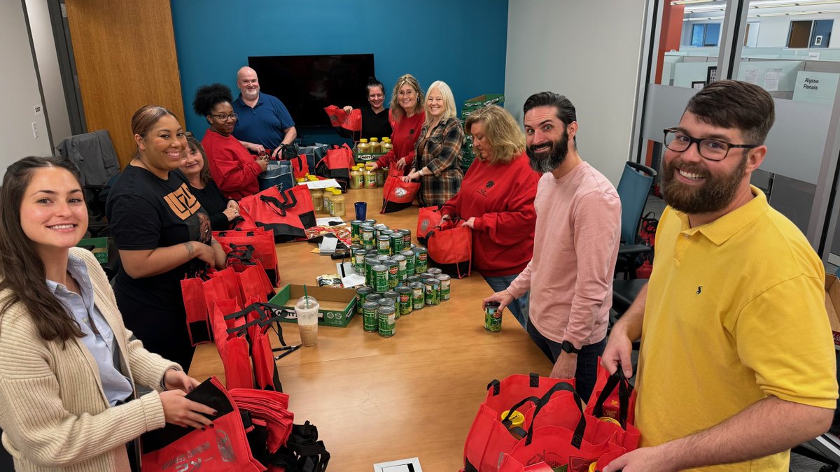 AEGISgeneral's tweet image. Aegis General’s Harrisburg office gathered this week to prepare 200 meals for the Mid-West Food Bank. Every year, we look forward to supporting our community to help fight hunger during the upcoming holiday season. #AegisNation #FoodBank #HelpFightHunger