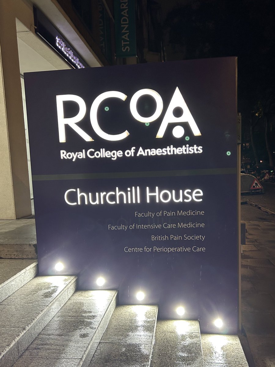 Good to spend the day at @RCoANews today discussing the themes around rotational training with RAs, Heads of School and Training Programme Directors. Some geographical differences but helpful to share examples of good practice and discuss options for minimising the need to rotate