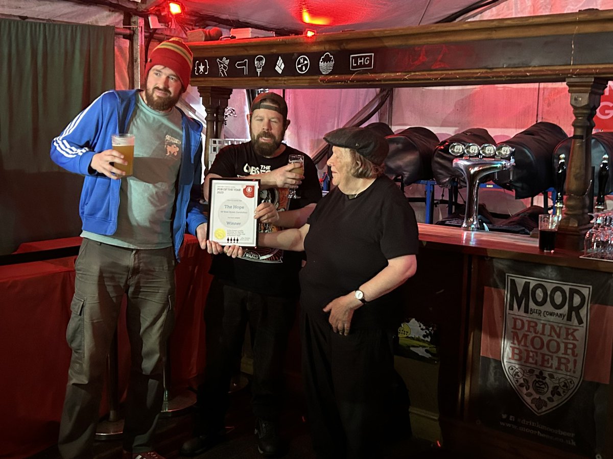 Congratulations to the Hope, Carshalton for winning the London regional pub of the year. London Regional Director Ellie Eames presented the certificate to Mark Cotton and Nick Williams of the Hope.