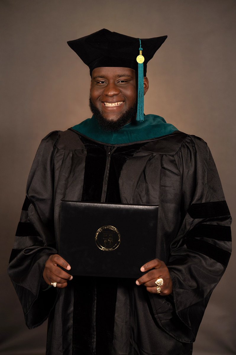 ZC_Dupe_Does_It's tweet image. Dear God, I thank You for  Everything You gave to us, uh You kept them devils away from us, uh And You finally made a way for us, so I say 🖤

Officially a Licensed Physical therapist

Dr. Dupe PT, DPT