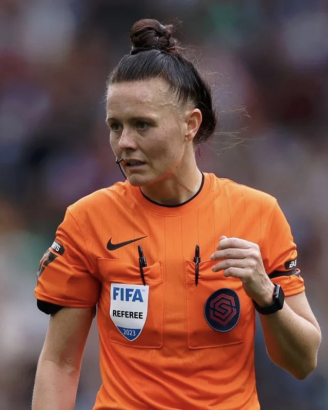 History will be made this weekend as Rebecca Welch becomes the first woman to be appointed as fourth official for a Premier League match

➡️ preml.ge/g0y8o2nt