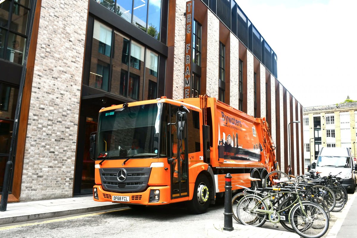 reversesafely's tweet photo. Exciting insights from our long-standing partnership with @BywatersUK .

Discover how our state-of-the-art safety solutions are empowering London’s sustainability leader to drive vehicle safety.

Read the Case Study here: https://t.co/qiFnOZydFo https://t.co/QcOxwA61TC