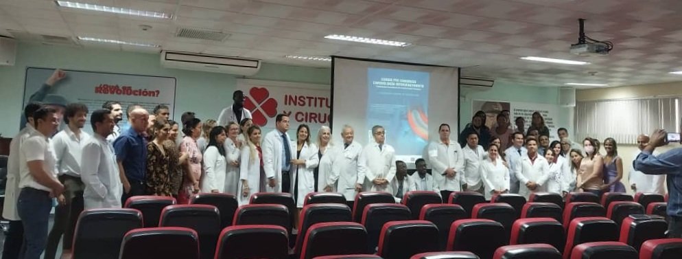 #LatiendoICCCV se complace al disfrutar del desarrollo #EXITOSO del #CURSO #PRE #CONGRESO #DE #CARDIOLOGIA #INTERVENCIONISTA  en el Marco del X Congreso Cubano de Cardiología. EXCELENTE ESPACIO DE CIENCIA.