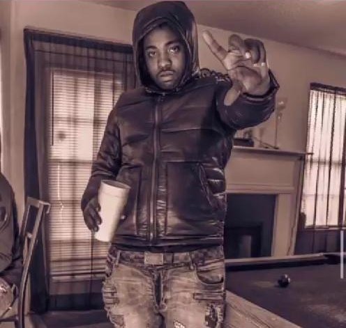 PdeRixo's tweet photo. Kan't never 4get you twin Happy Big 4L Day Nigga I Love you Broski 💯🔺💔 #TomboGang https://t.co/VPPzWty4yL