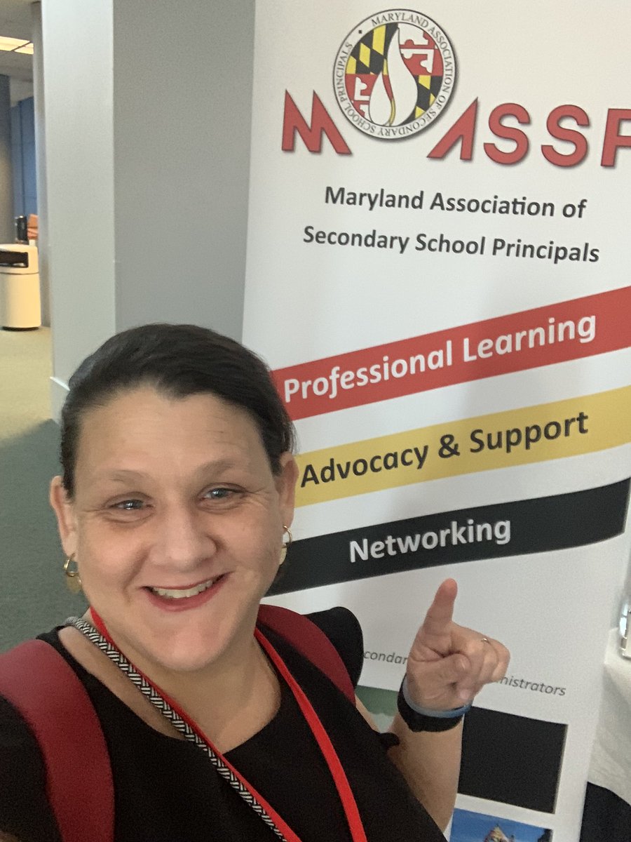 ArtPhotoRat's tweet photo. It’s been an exciting afternoon on Day 1 of the @mdmassp Annual School Leadership Conference! I am thrilled to learn from & network with my fellow educational leaders from across the state; bringing valuable resources back to @calvertnet 🍎#LeadingWithVision https://t.co/tjlMslRyyB