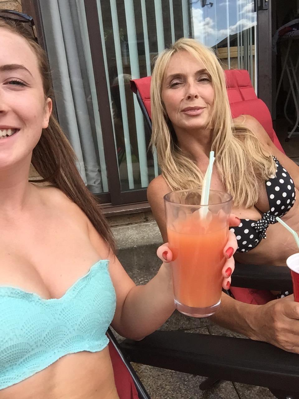 🔥🔥HOT UK SUBMISSIONS🔥🔥 on X: On Telegram for wankchat and more!  Jugglingfool wankchat teen milf nolimits cumtribute  t.coQNH4gEw4w4  X