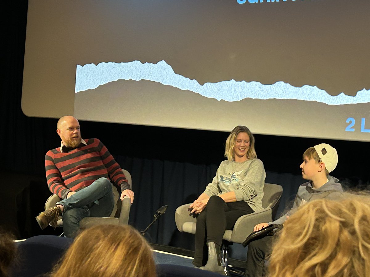mariemcquade2's tweet photo. @icameron930 introducing screen shorts by children and young people from all over Scotland #earlyyears #screeneducation @cowie_nursery https://t.co/0tx4cNqJQH