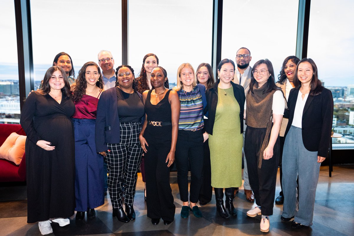 TechGoesHome's tweet photo. Last night, we launched our bold new strategic plan to expand our #digitalequity efforts and reach 1M learners by 2033. Thank you to all who attended our Annual Meeting, and thank you for your ongoing support to close the #digitaldivide. https://t.co/VvXsA9bexA