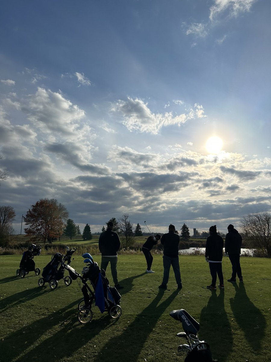 manjotheer91's tweet photo. Tee time in November ⛳️ https://t.co/EFqsr4tM6H