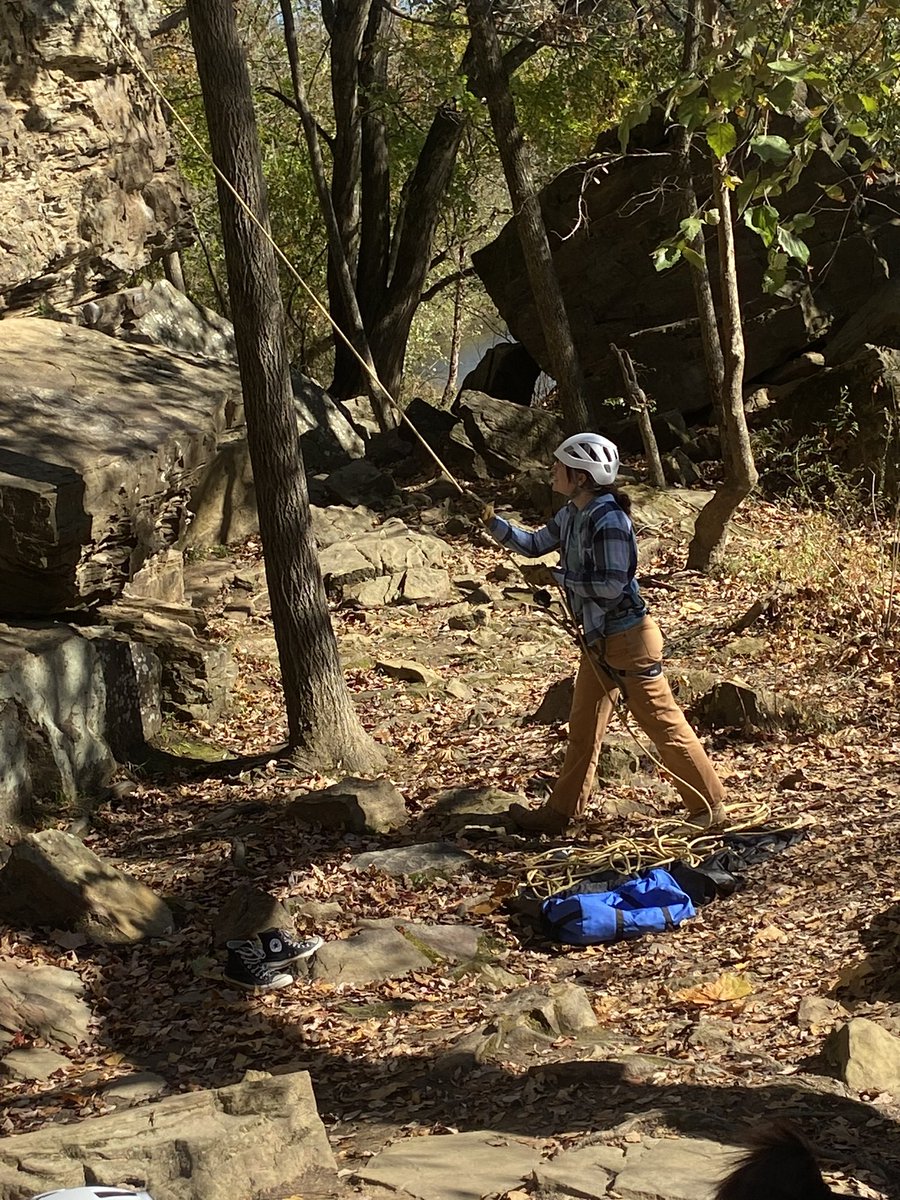 allpsoutdoored's tweet photo. It was a good day to rock climb at Lincoln Lake! #outdoored #allps https://t.co/whLEdYN5XY