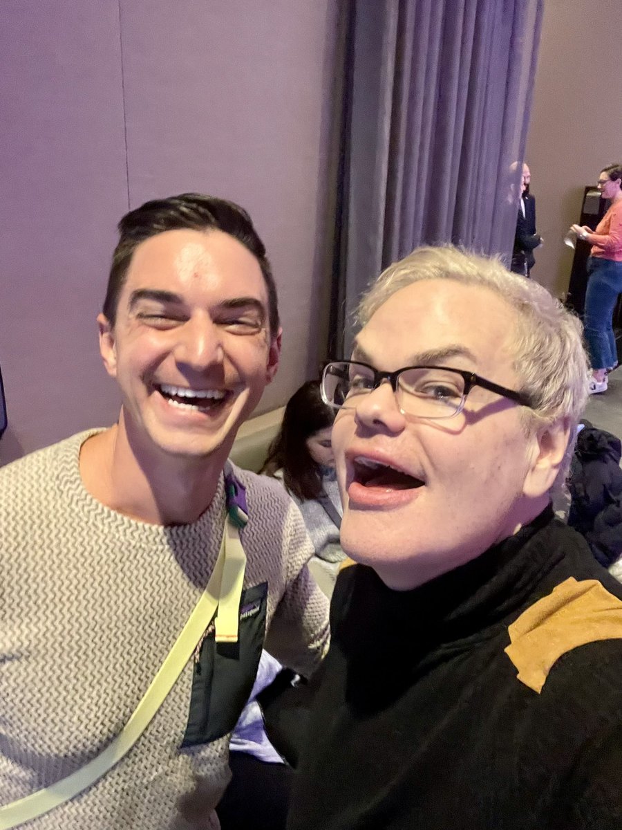 Went to see my queen’s talk show today, ran into another legendary queen 🤩😍

<a href="/KellyClarksonTV/">The Kelly Clarkson Show</a> <a href="/dariennelake/">Darienne Lake</a>