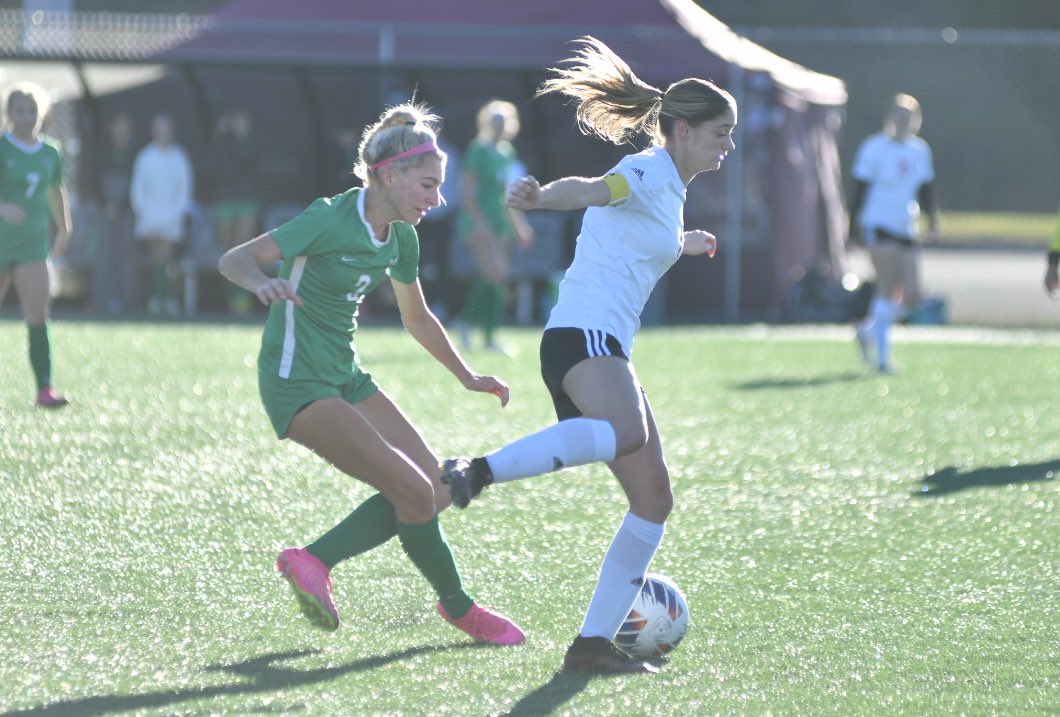 wvssac's tweet photo. Charleston Catholic and Weir hold the score at 0-0 with 14:50 left in the  first half at the WVSSAC High School State Class AA/A Soccer Tournament
#wvprepsoccer https://t.co/QJlO25QyvI