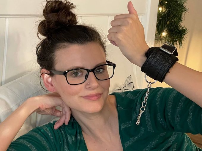 Just finished a pay-per-minute #Skype show on SkyPrivate! You can call me too for a sexy private show<a href="/tag/skype"class="tags">#Skype</a>