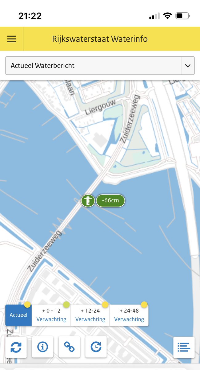 Bernard B tweet media