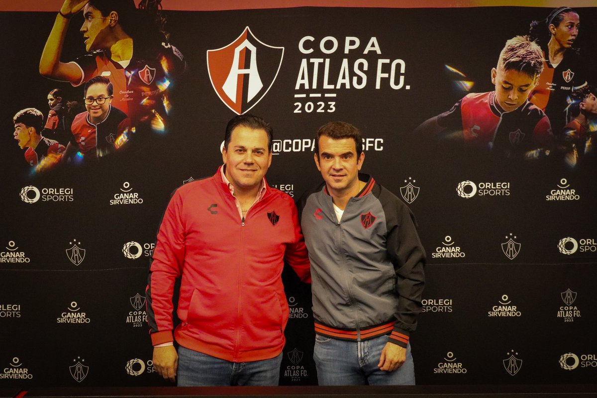 AtlasFC's tweet photo. José Riestra e Ignacio Martínez presentaron la primera edición de la #CopaAtlasFC 🔴⚫️
🗞️: https://t.co/KG8qkPeK2L https://t.co/qDuIciVmTI