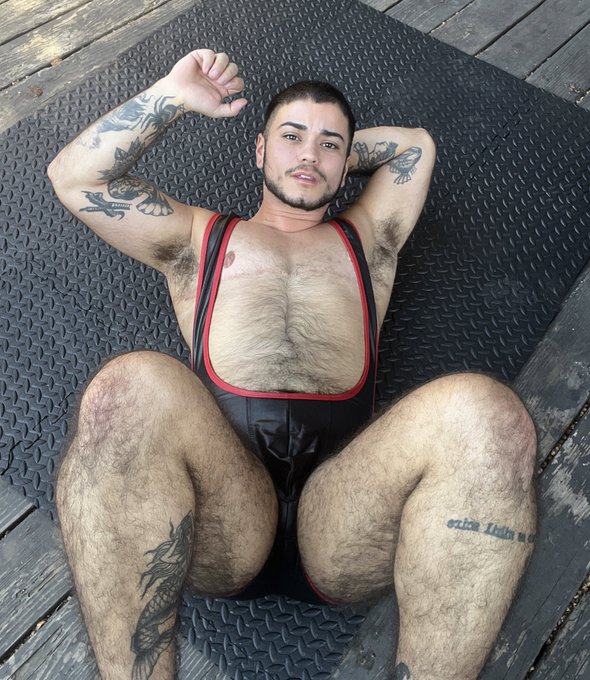 Watch Apollo Moon🏳️‍⚧️'s leaked NSFW photo on TwXstars