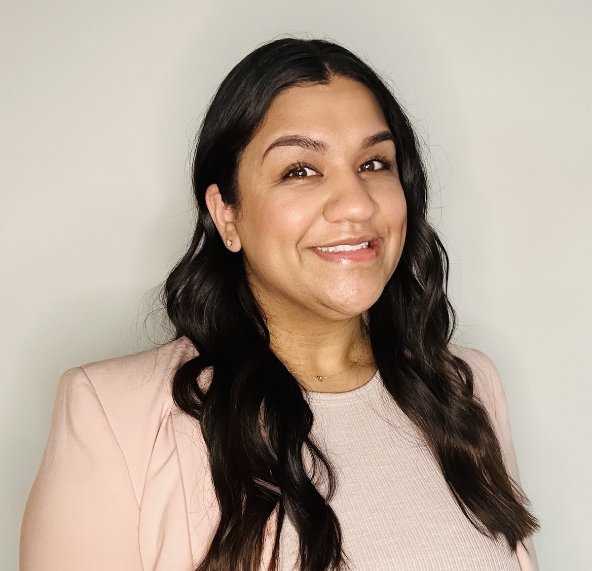 Raveena Ghag’s Bachelor's in communication gave her a foundation in writing and passion for creating social media content—and the Master’s in Legal Studies degree she’ll earn next year will put her one step closer to law school and a career as an attorney. bit.ly/3MrcFdf