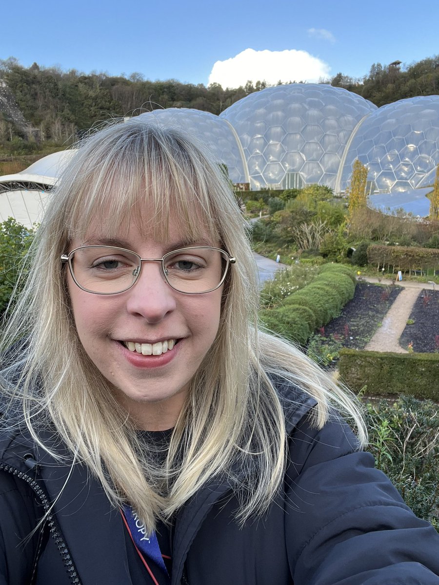 Jenny Ousbey tweet media