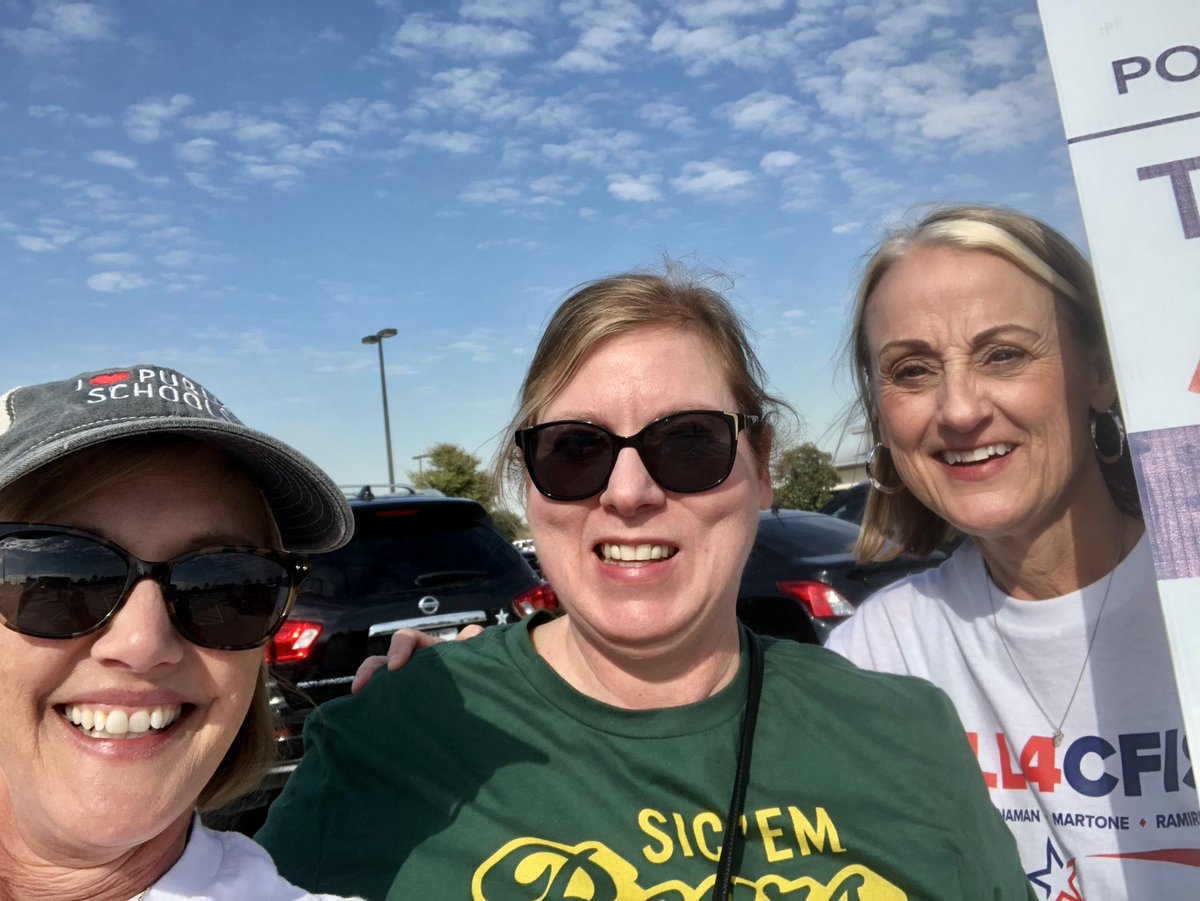 CyParkCCS's tweet photo. While early voting on this beautiful day, ran into these 2 amazing ladies!! #CFISDVotes https://t.co/xKCdC7d4Qn