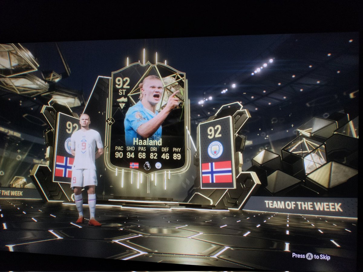 XxFallaxX tweet media