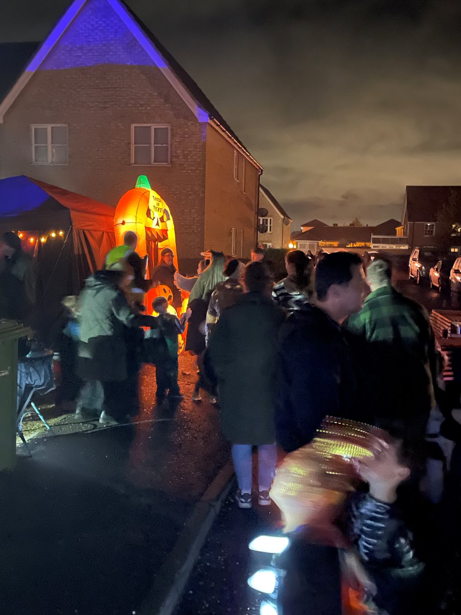 Round Table Norwich1 tweet media