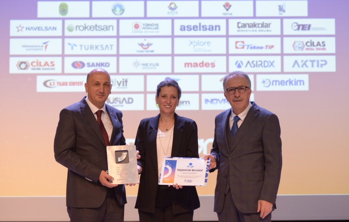 Bartın Üniversitesinin (BARÜ) bu yıl altıncısını gerçekleştirdiği Ar-Ge Proje Pazarı etkinliği 32 farklı ilden yarışmacıların katılımıyla başladı.

🔗w3.bartin.edu.tr/haberler/bilim…