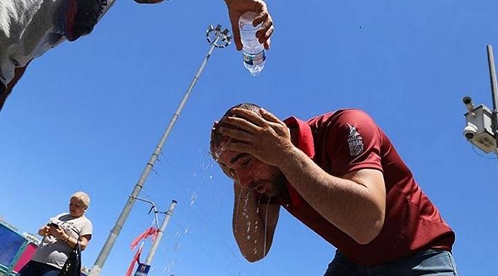 darkwebhaber's tweet photo. Bu yıl yaz mevsimi 5 ay sürdü. https://t.co/ZVmZdB6S2A
