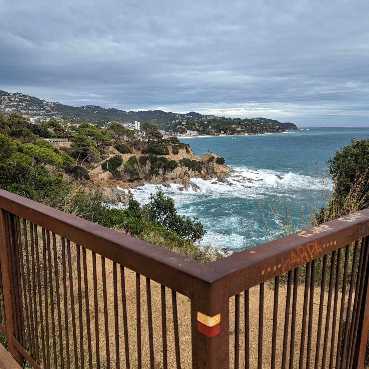 ZinvolReizen's tweet photo. Vandaag aangekomen in Lloret de Mar.
Vanaf hier ga ik morgen wandelen op de GR92 - de Camino de Ronda 🙏
#Caminoderonda #lloretdemar #spanje #catalunya https://t.co/yEVadnXhbk