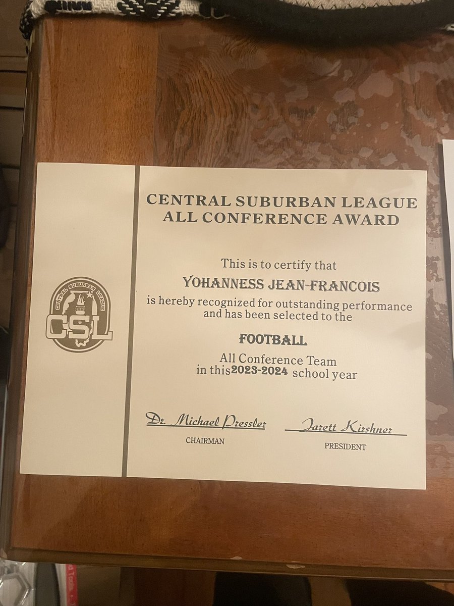 YohannessF's tweet photo. Proud to be recognized as a CSL All conference player and a class 8A All State Academic Player to close off my high school career! 

@Coachcalexander @DrakeCoachSmith @uiucoachtuck @Coach_TMcC @CoachJSmith91 @CoachWhalen59 @coachTMJames @smerls31 @Brent89959563 @griff_jensen10 https://t.co/vyqPP2xCBN